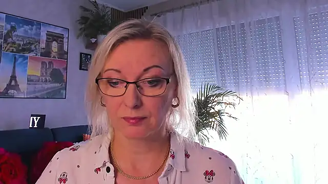vanessa chat online show from May 27, 2026, 1:29 pm