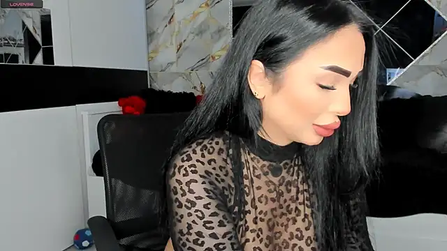 mistress meryem online show from March 17, 2025, 11:35 pm