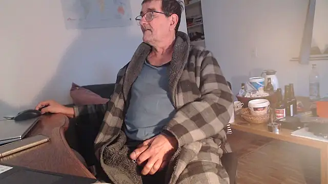 silvio-aus-luzern-CH online show from January 17, 2026, 7:23 am