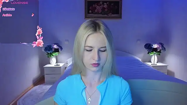 Snapshot of AnnaCarrera chatting on May 21, 2026, 7:55 pm AnnaCarrera online show from May 21, 2026, 7:55 pm