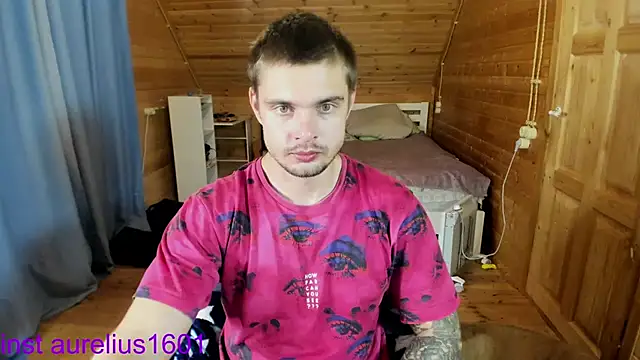 maks wolfis online show from December 4, 2025, 6:40 pm