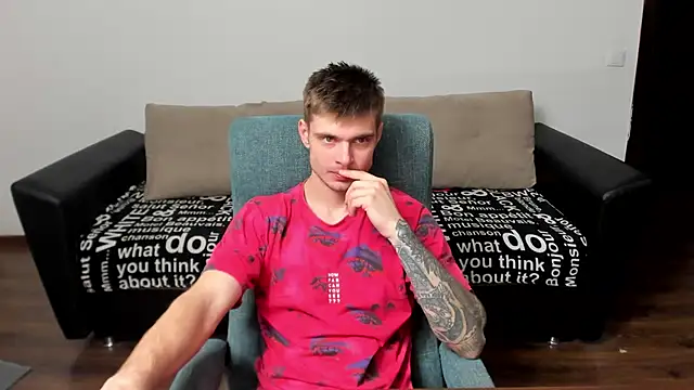 maks wolfis online show from February 20, 2025, 3:30 pm