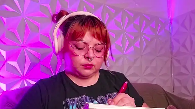 Satyn doll online show from September 13, 2025, 10:21 pm