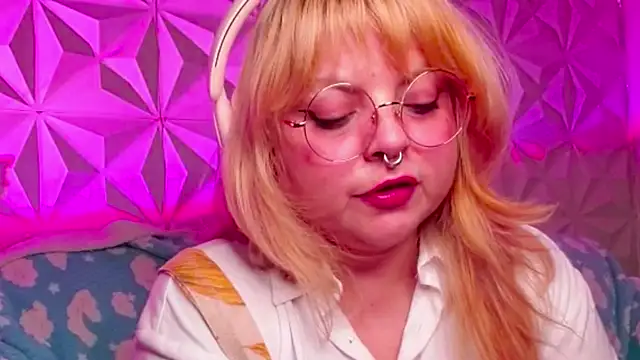 Satyn doll online show from October 15, 2025, 12:09 am