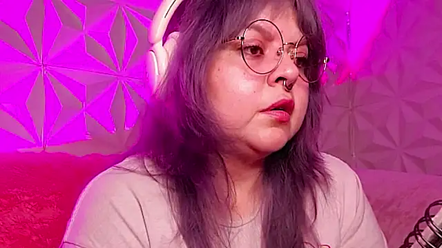 Satyn doll online show from October 23, 2025, 2:32 am