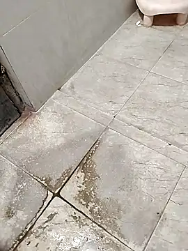 indianguy21 online show from December 1, 2025, 5:25 pm