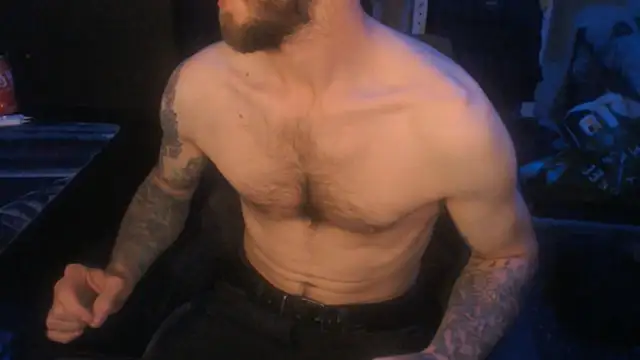 SexxxyLouis online show from June 11, 2026, 7:22 pm