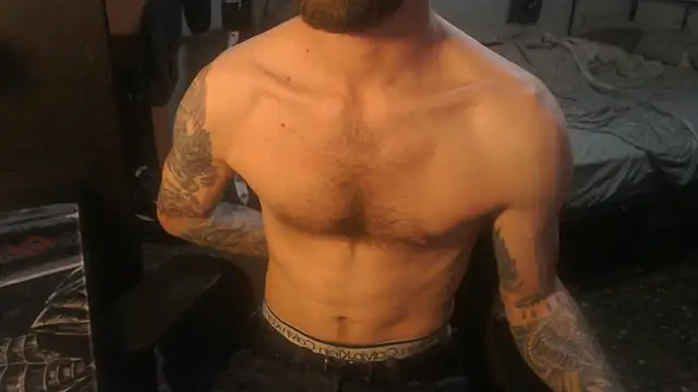 SexxxyLouis online show from May 8, 2026, 7:39 pm