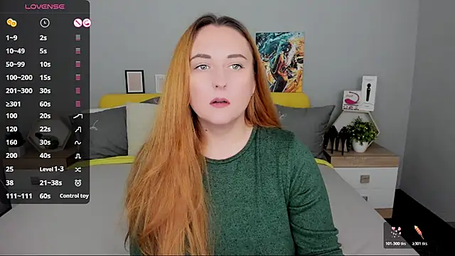 BabeLessi online show from October 25, 2025, 5:35 pm