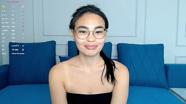 kwana colada online show from October 5, 2025, 9:44 am