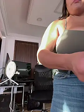 milly cruz online show from April 8, 2026, 10:22 pm