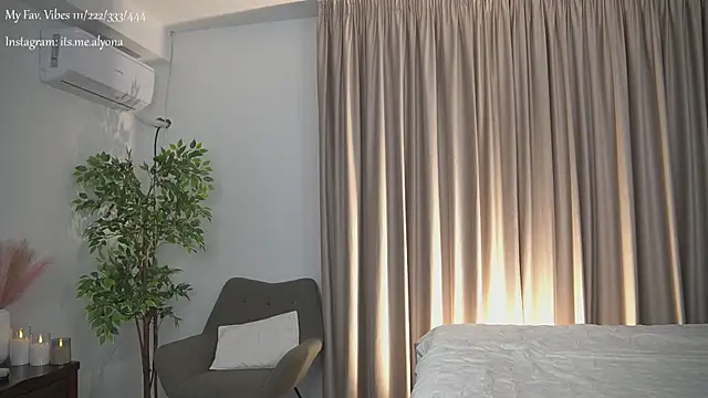 AlyonaX online show from October 26, 2025, 8:20 pm