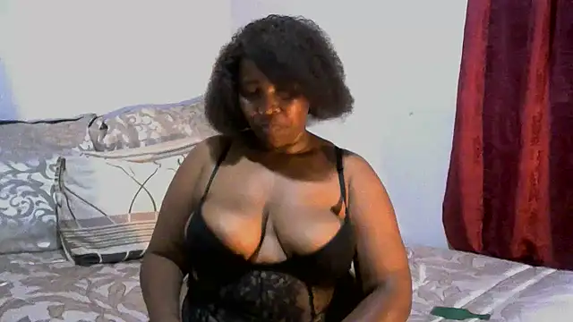 Snapshot of LadyLillyX chatting on March 19, 2026, 6:19 pm LadyLillyX online show from March 19, 2026, 6:19 pm