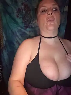 Snapshot of funtimkity chatting on April 9, 2026, 8:53 am funtimkity online show from April 9, 2026, 8:53 am