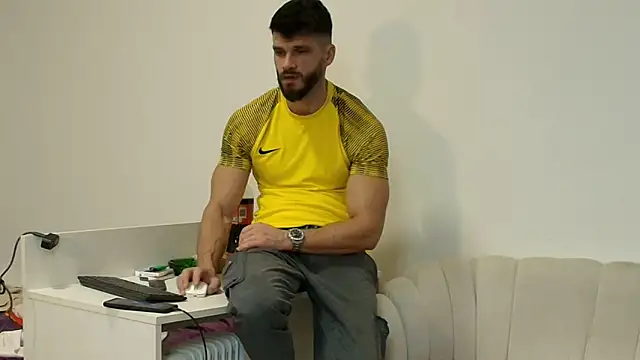 MauroTwin online show from December 1, 2025, 7:15 pm