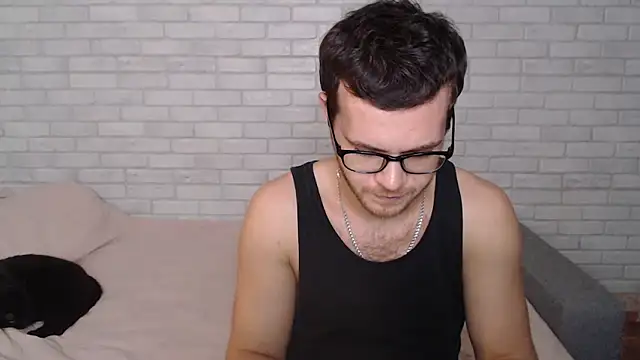 Snapshot of Alexxx_horny chatting on October 20, 2025, 5:24 pm Alexxx horny online show from October 20, 2025, 5:24 pm