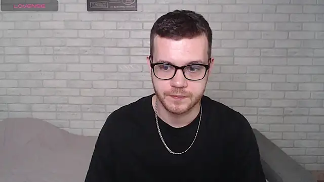 Alexxx horny online show from May 21, 2026, 10:01 am