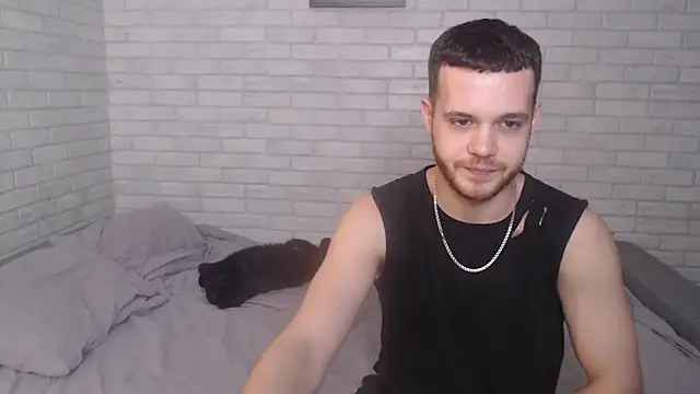 Snapshot of Alexxx_horny chatting on February 10, 2025, 1:44 pm Alexxx horny online show from February 10, 2025, 1:44 pm