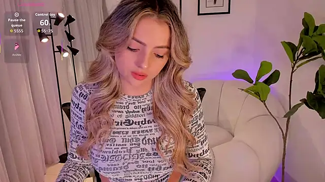 AmyWood online show from December 20, 2025, 3:26 pm