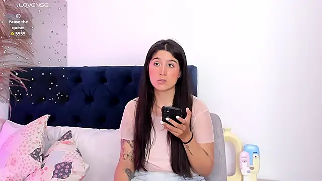 Dulce andrea   online show from April 15, 2026, 12:27 am