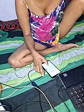 Snapshot of preya6 chatting on April 1, 2026, 4:26 pm preya6 online show from April 1, 2026, 4:26 pm