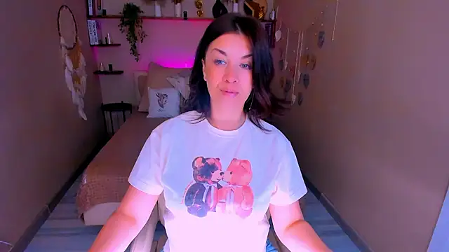 AnaMills online show from February 21, 2026, 10:06 am