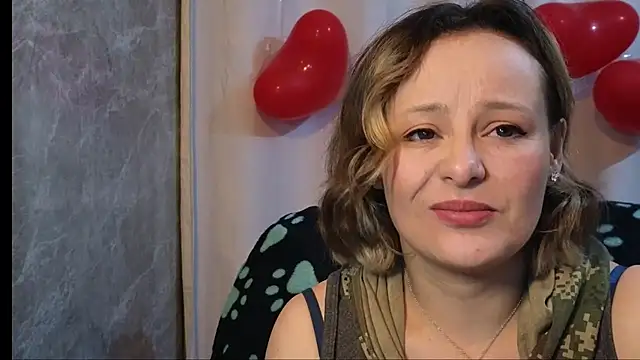 dagny-jo online show from February 22, 2025, 3:34 am