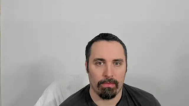 Metalstud online show from February 16, 2026, 6:23 am