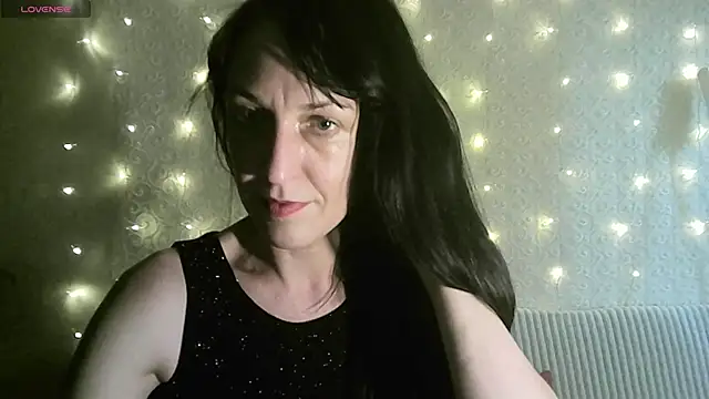 MarieODahliaS online show from October 2, 2025, 11:57 am