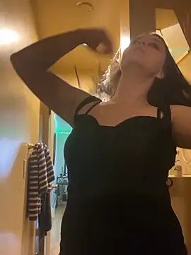 Goddessdanigrey online show from December 17, 2024, 8:54 pm