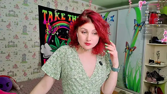 Snapshot of SmokyRose chatting on May 23, 2026, 10:58 am SmokyRose online show from May 23, 2026, 10:58 am