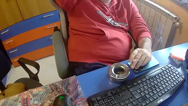 Tango128 online show from April 13, 2026, 8:07 am