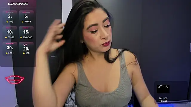 Snapshot of MeganWhite3 chatting on September 14, 2025, 3:51 am MeganWhite3 online show from September 14, 2025, 3:51 am