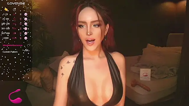 Snapshot of PrettyWomanxxx chatting on July 4, 2026, 12:32 pm PrettyWomanxxx online show from July 4, 2026, 12:32 pm