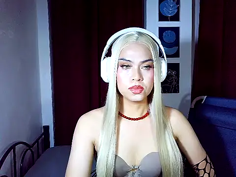 MistressLuna1 online show from March 30, 2026, 5:14 pm