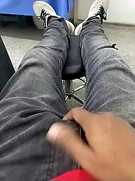 Theplesure007 online show from February 24, 2025, 9:21 am