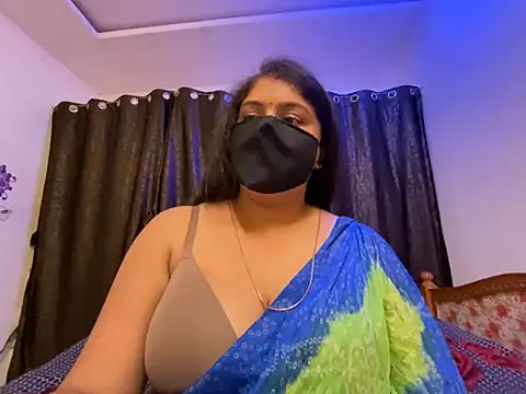 Snapshot of Love_4Sex chatting on February 20, 2025, 5:12 am Love 4Sex online show from February 20, 2025, 5:12 am