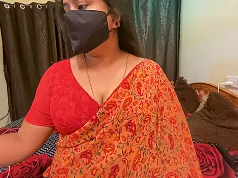 Snapshot of Love_4Sex chatting on February 25, 2025, 8:36 am Love 4Sex online show from February 25, 2025, 8:36 am