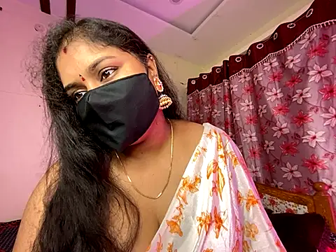 Snapshot of Love_4Sex chatting on September 10, 2025, 5:17 am Love 4Sex online show from September 10, 2025, 5:17 am