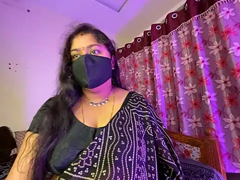 Love 4Sex online show from March 30, 2026, 2:02 am