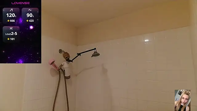 Blondiewithanass online show from November 24, 2025, 12:10 am