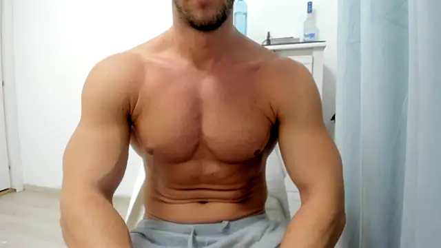 woolfiie online show from November 18, 2025, 9:40 pm