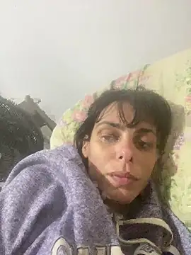 Sarah-safada online show from June 4, 2026, 1:54 am