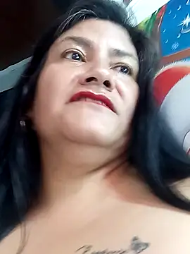 salomexlove 20 online show from November 23, 2025, 12:26 pm