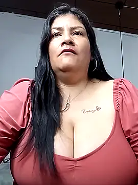 salomexlove 20 online show from March 31, 2026, 11:56 am