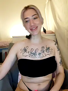 Snapshot of Fuck-Gina chatting on June 21, 2026, 8:58 pm Fuck-Gina online show from June 21, 2026, 8:58 pm