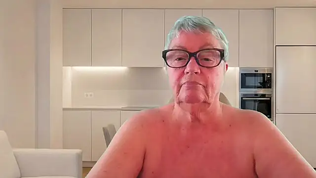 Snapshot of GrannyChrissy68 chatting on June 10, 2026, 2:51 pm GrannyChrissy68 online show from June 10, 2026, 2:51 pm