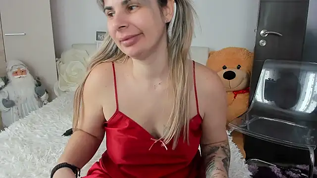 Snapshot of sweetemy4u chatting on January 17, 2026, 9:13 am sweetemy4u online show from January 17, 2026, 9:13 am