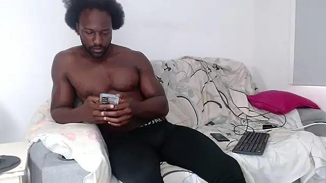 BlackNike online show from February 9, 2026, 12:36 pm