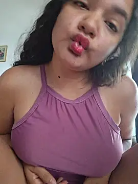 blerstefan1 online show from October 29, 2025, 12:37 pm